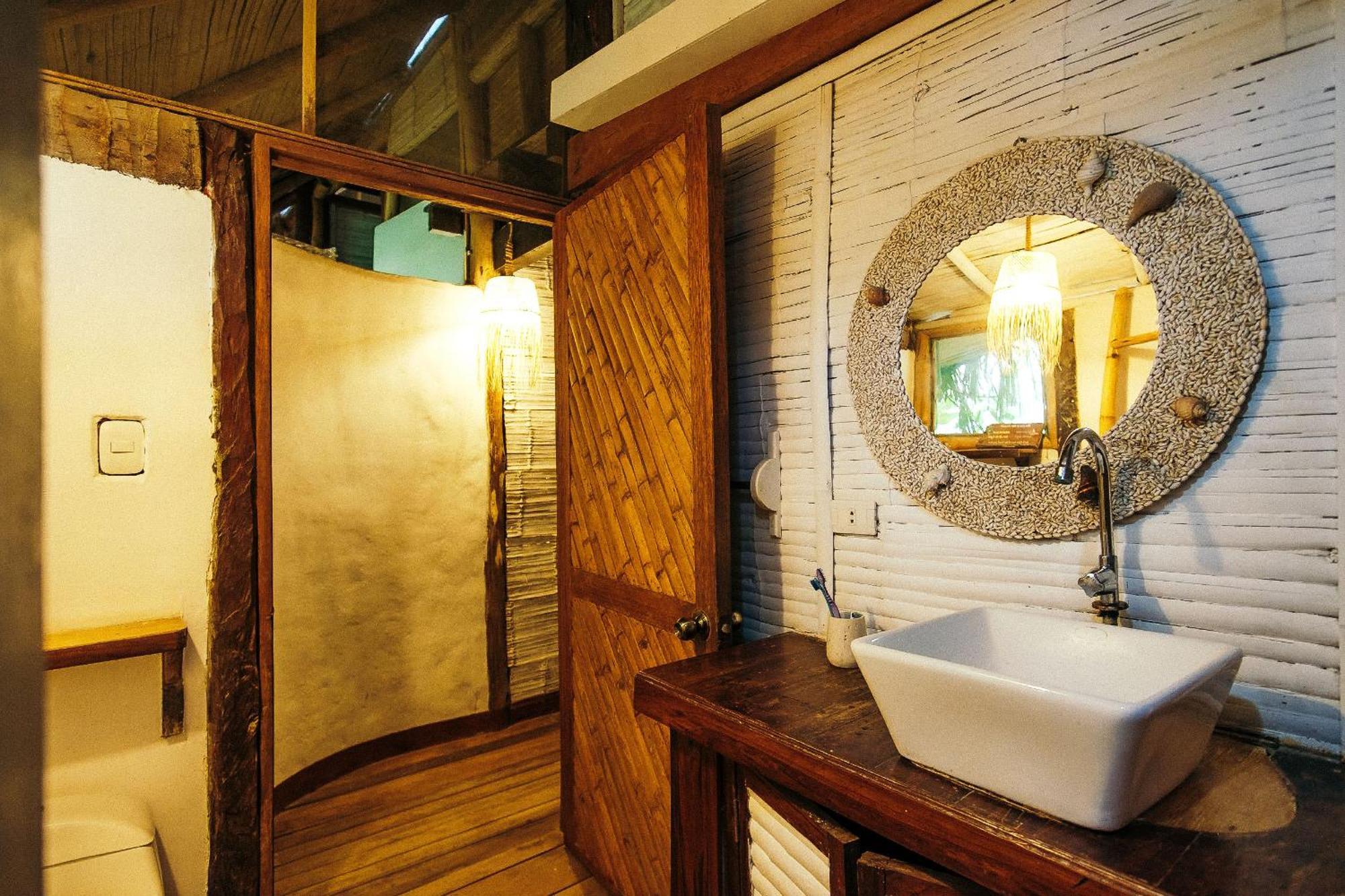 La Maison Eco House & Yoga Mancora Luaran gambar