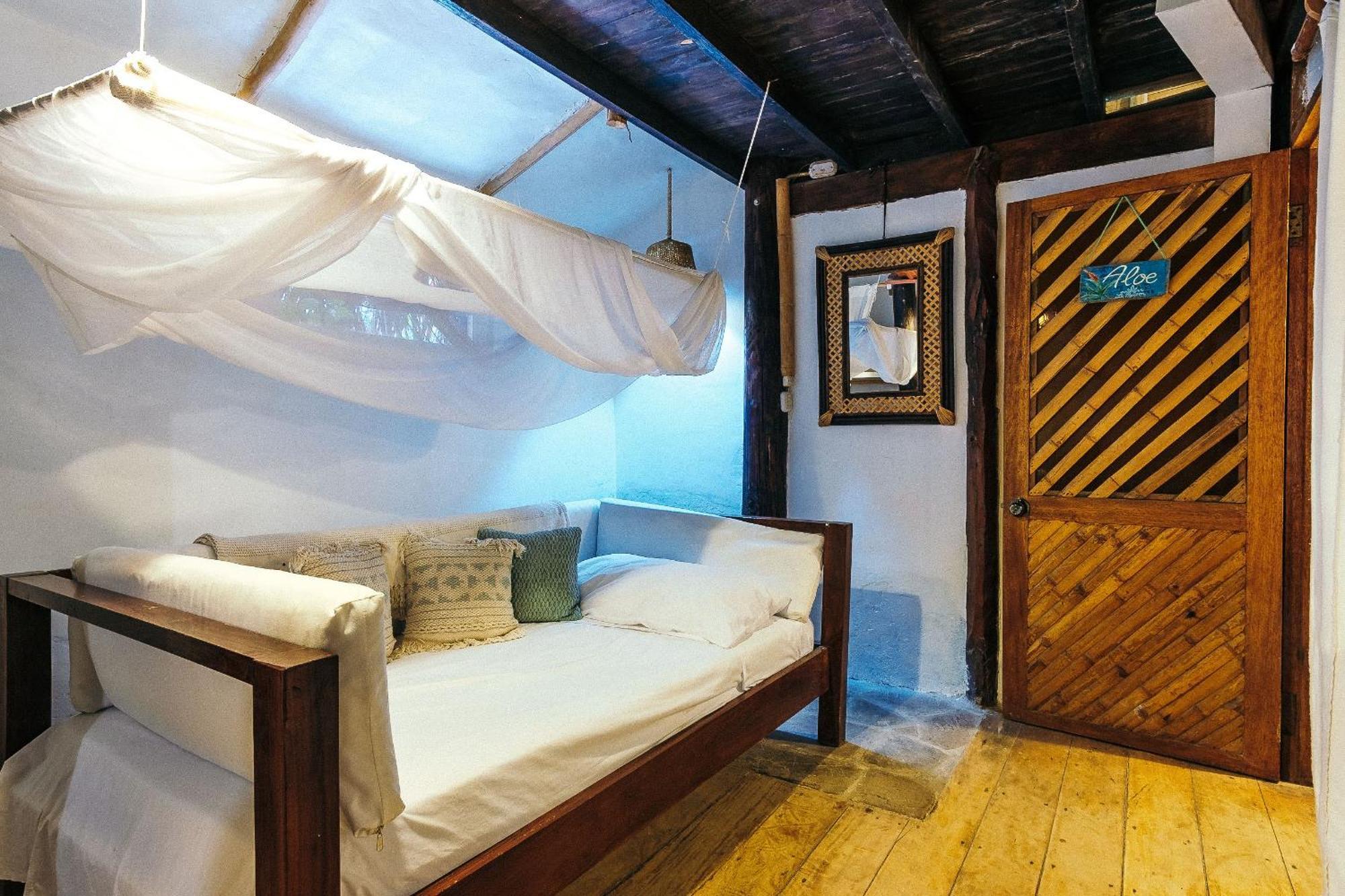 La Maison Eco House & Yoga Mancora Luaran gambar